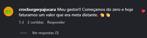 Comentário de cliente no Instagram elogiando a gestão de tráfego pago da JV Mídia Digital